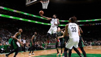  塔图姆压哨绝杀凯尔特人，绿军加时险胜篮网止连败  