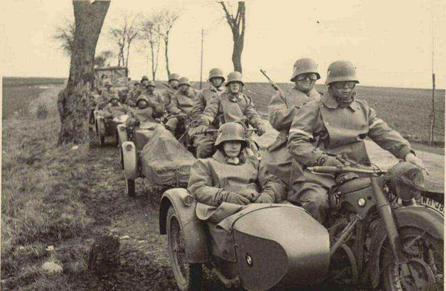  多特防线漏洞百出遭诟病  